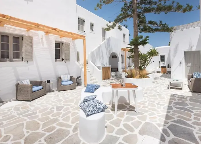 Swell S11 New In Naousa (Paros)